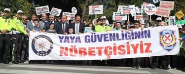 EMNİYET MÜDÜRLÜĞÜ TRAFİK BAŞKANLIĞI YAYALARI UYARDI